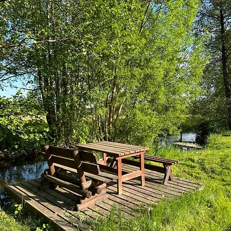 度假居 Maly Nad Rzeka Slupia *