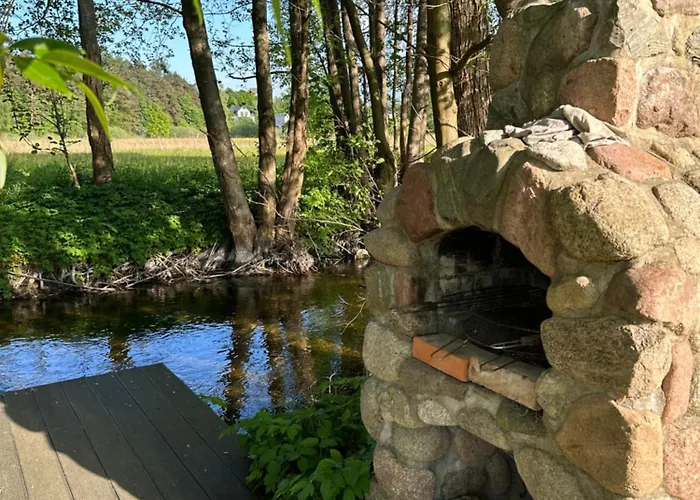 Maly Nad Rzeka Slupia * Sulęczyno