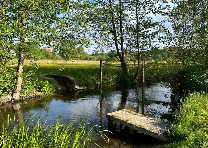 Maly Nad Rzeka Slupia Sulęczyno