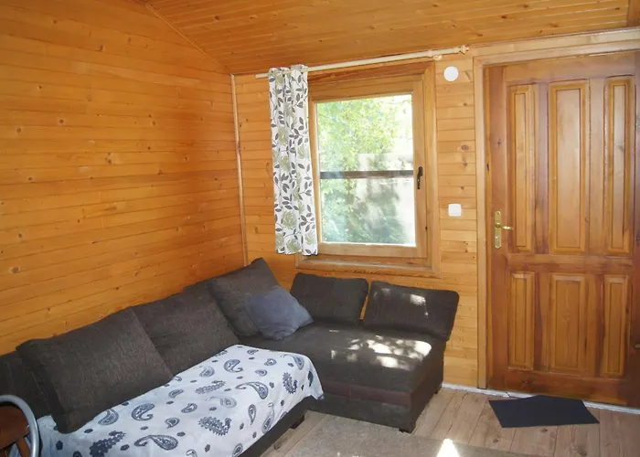 Dom wakacyjny Mały Nad Rzeką Słupią Sulęczyno